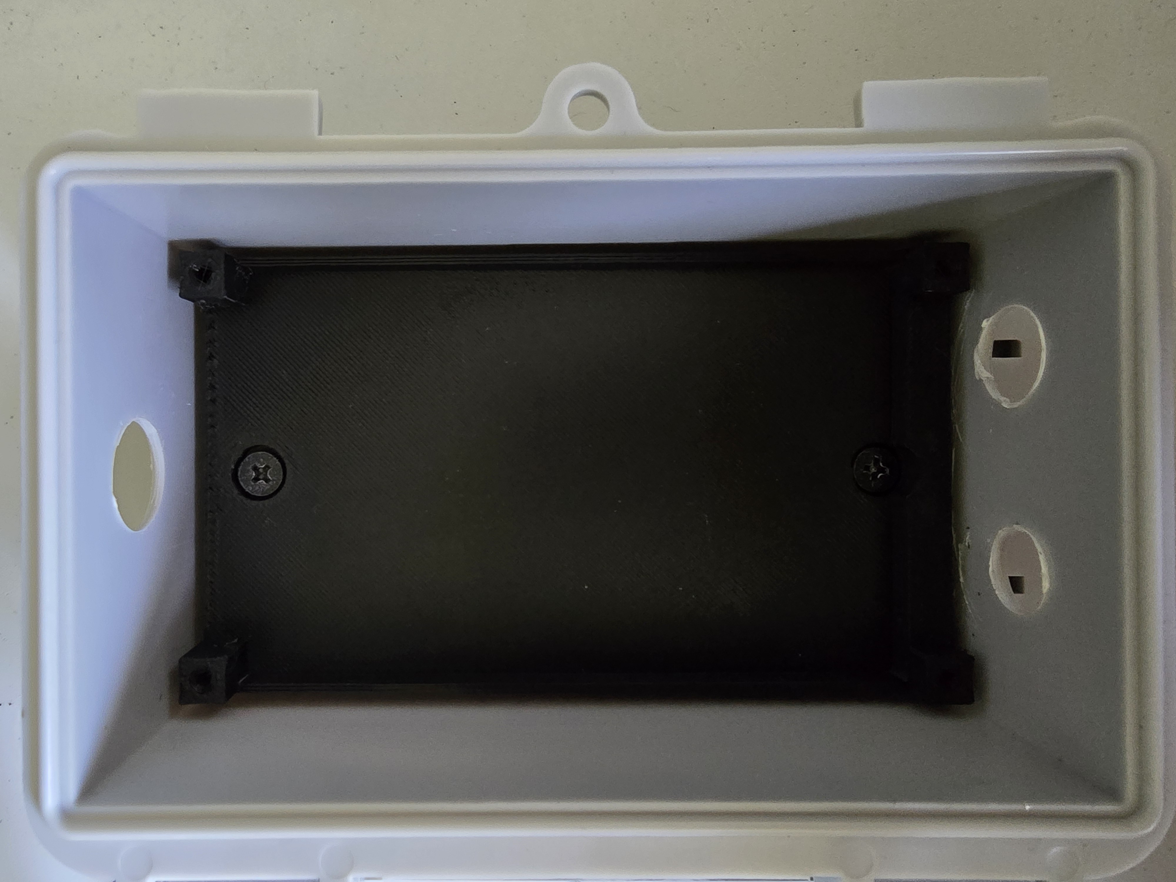 3D printed battery layer installed in case